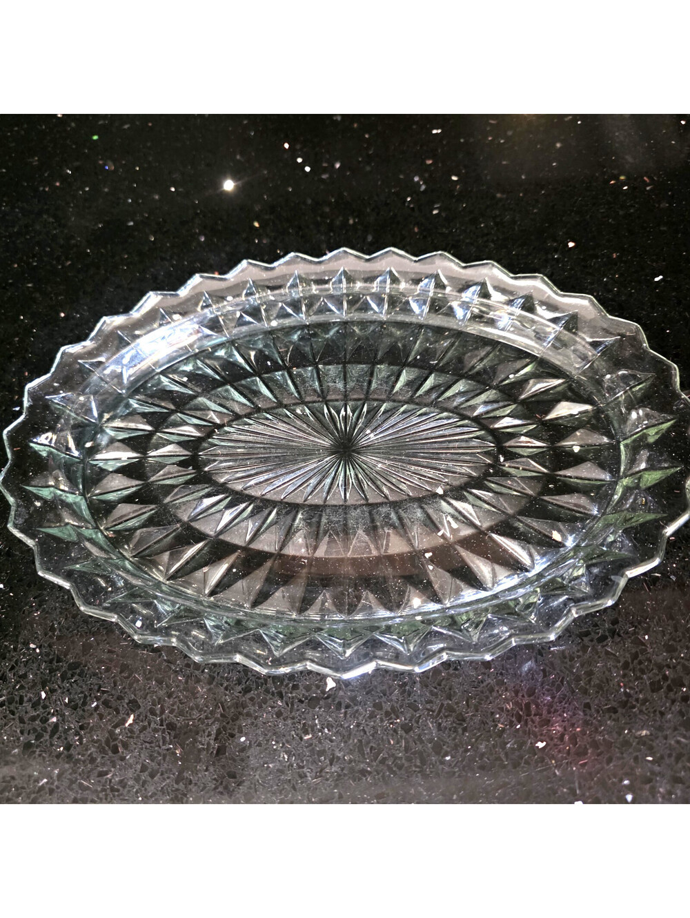 Vintage Jeannette Glass Oval Vanity Tray 1930's Windsor 8 1/4 x 11 1/2